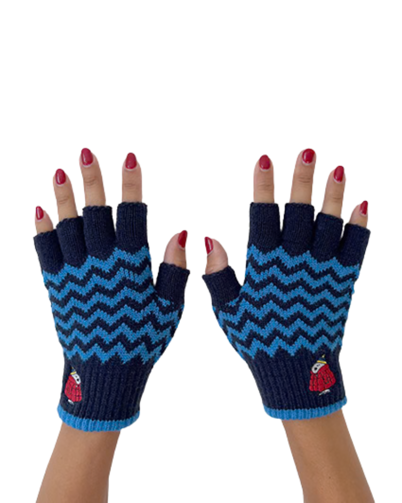 Peanuts Snoopy Coat Fingerless Gloves