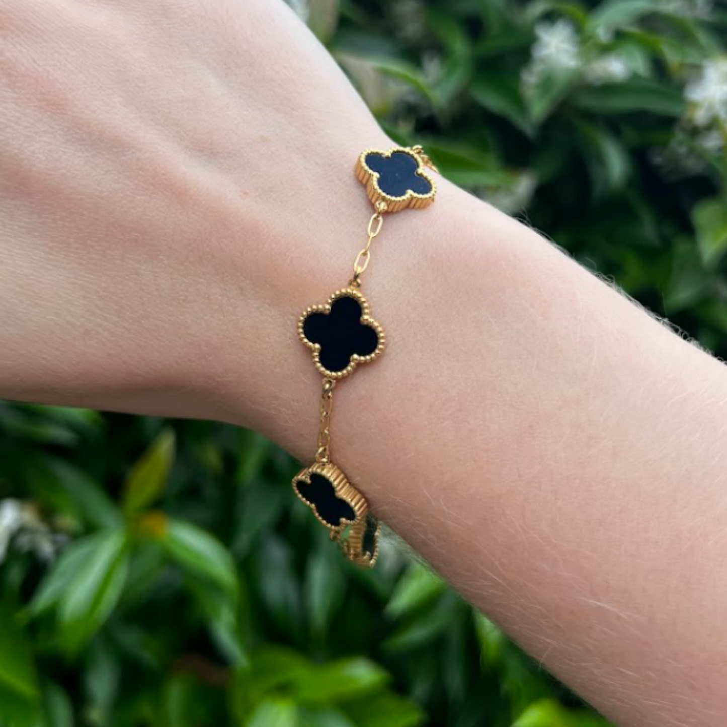 Black Four Leaf Clover Bracelet 18K Gold Plated