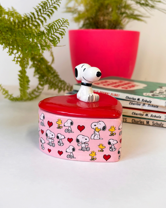 Peanuts Snoopy Love Trinket Pot