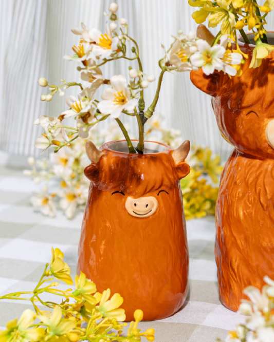 Small Highland Cow Shaped Vase