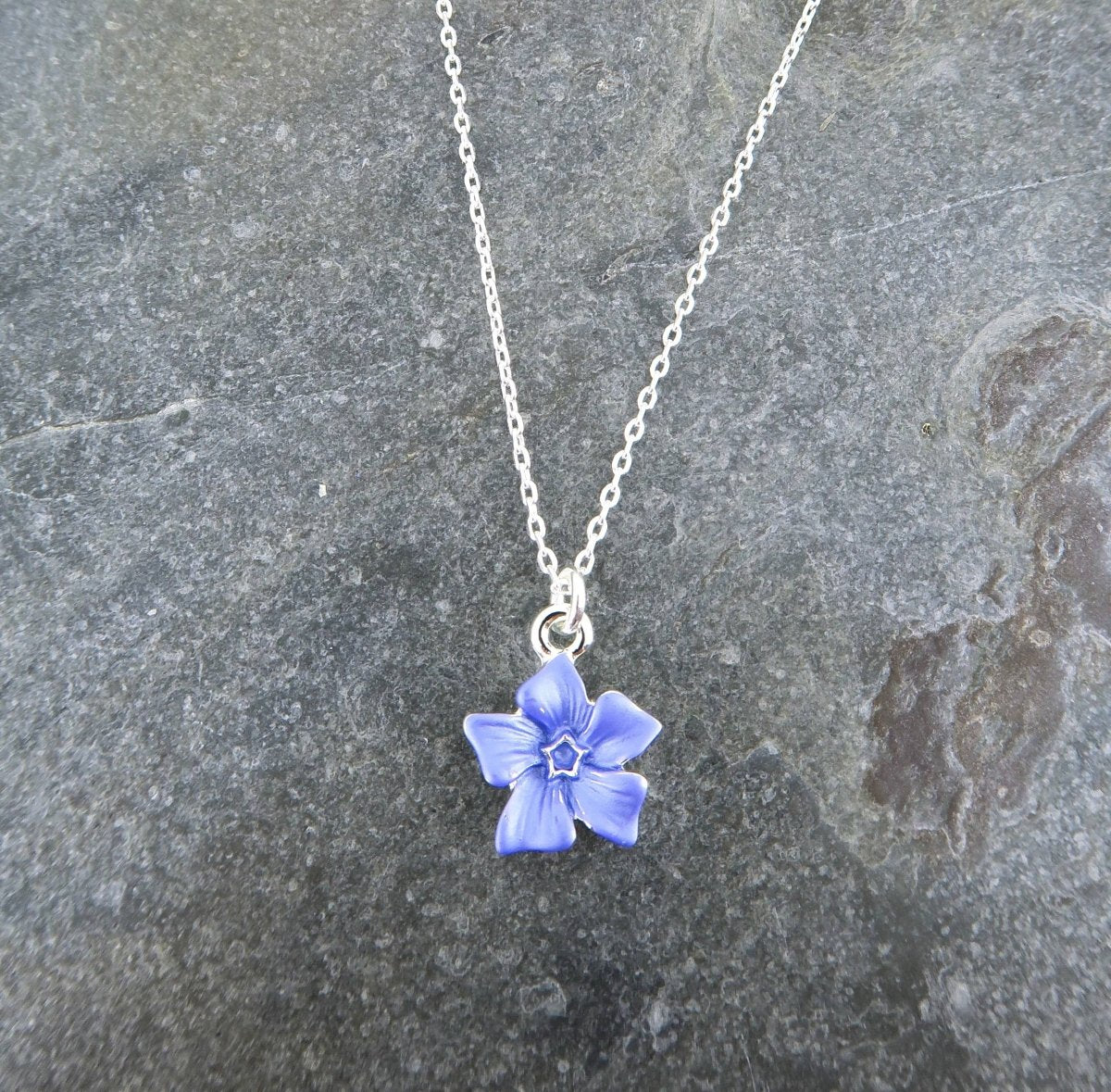Periwinkle Blue Flower Pendant Necklace - Pink Poodle Boutique - ATH750