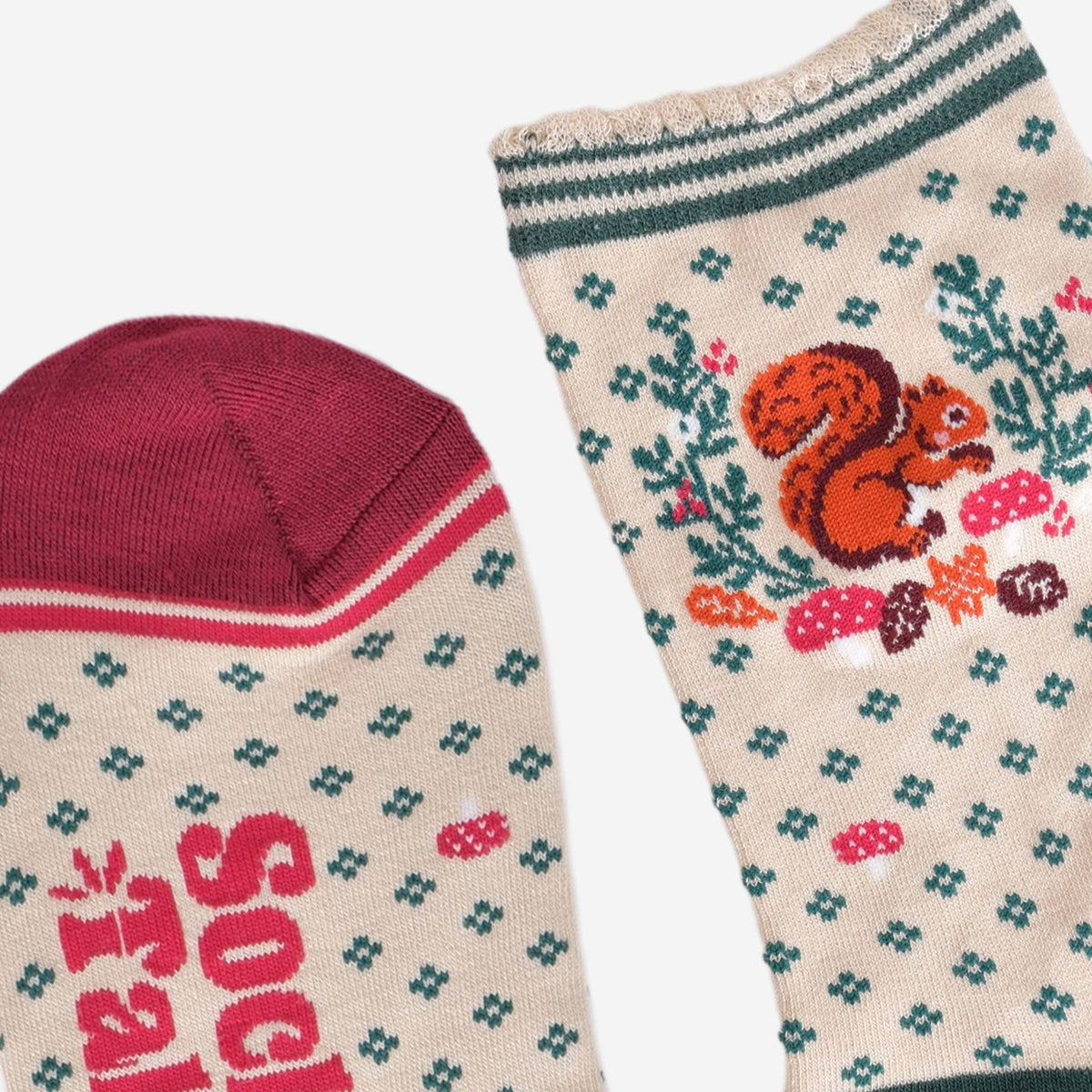 Squirrel Wreath Bamboo Socks in Cream