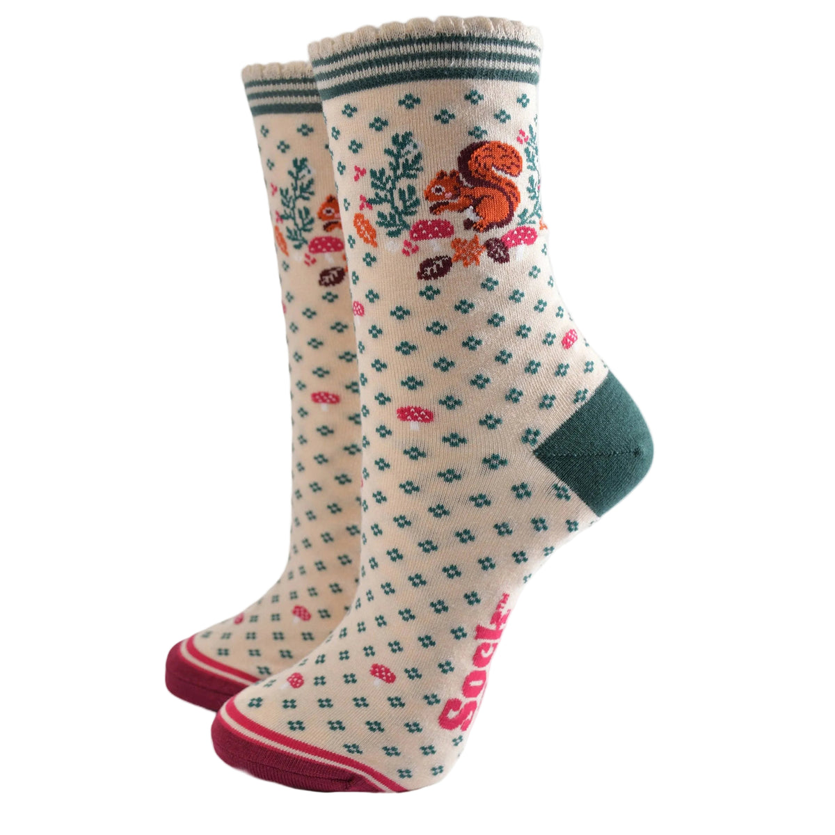 Squirrel Wreath Bamboo Socks in Cream
