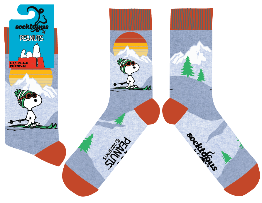 Snoopy In The Mountains Crew Socks