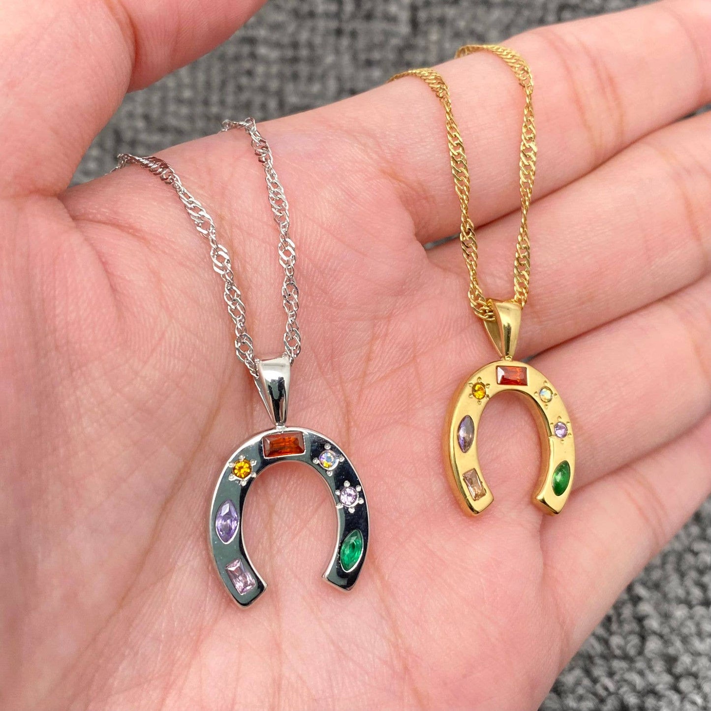Inlaid CZ Stainless Steel Horseshoe Necklace in Silver