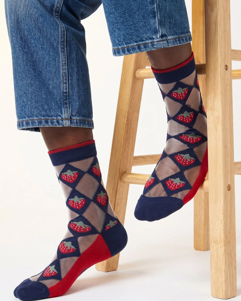 Strawberry Diamond Combed Cotton Sheer Pop Socks