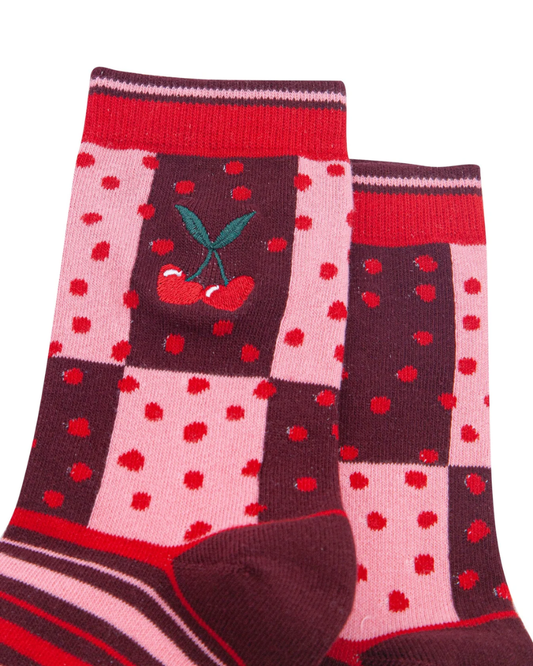 Embroidered Heart Cherry Pattern Combed Cotton Socks