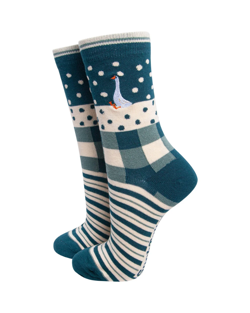 Embroidered Goose Pattern Combed Cotton Socks