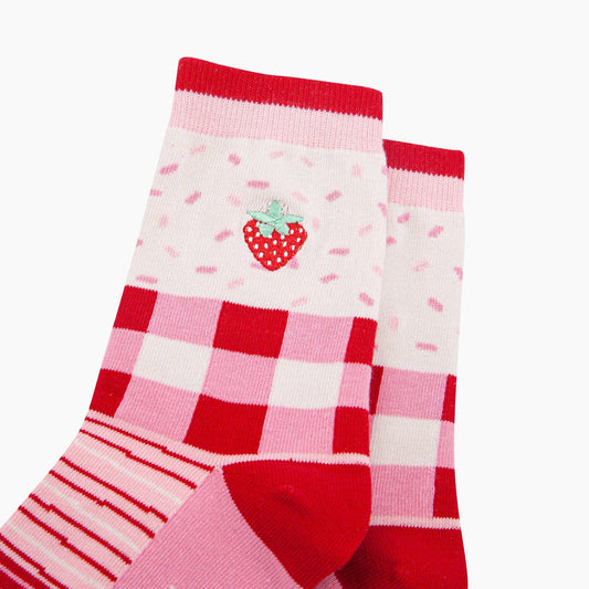 Embroidered Strawberry Combed Cotton Socks in Pink