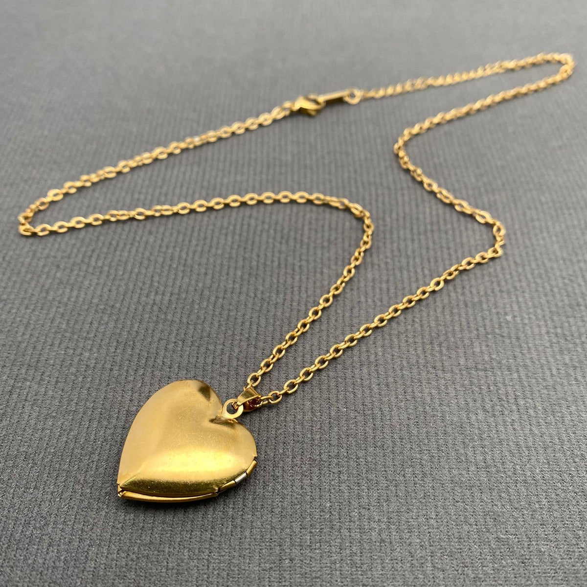 Flower Pattern Heart Locket 18K Gold Plated Necklace