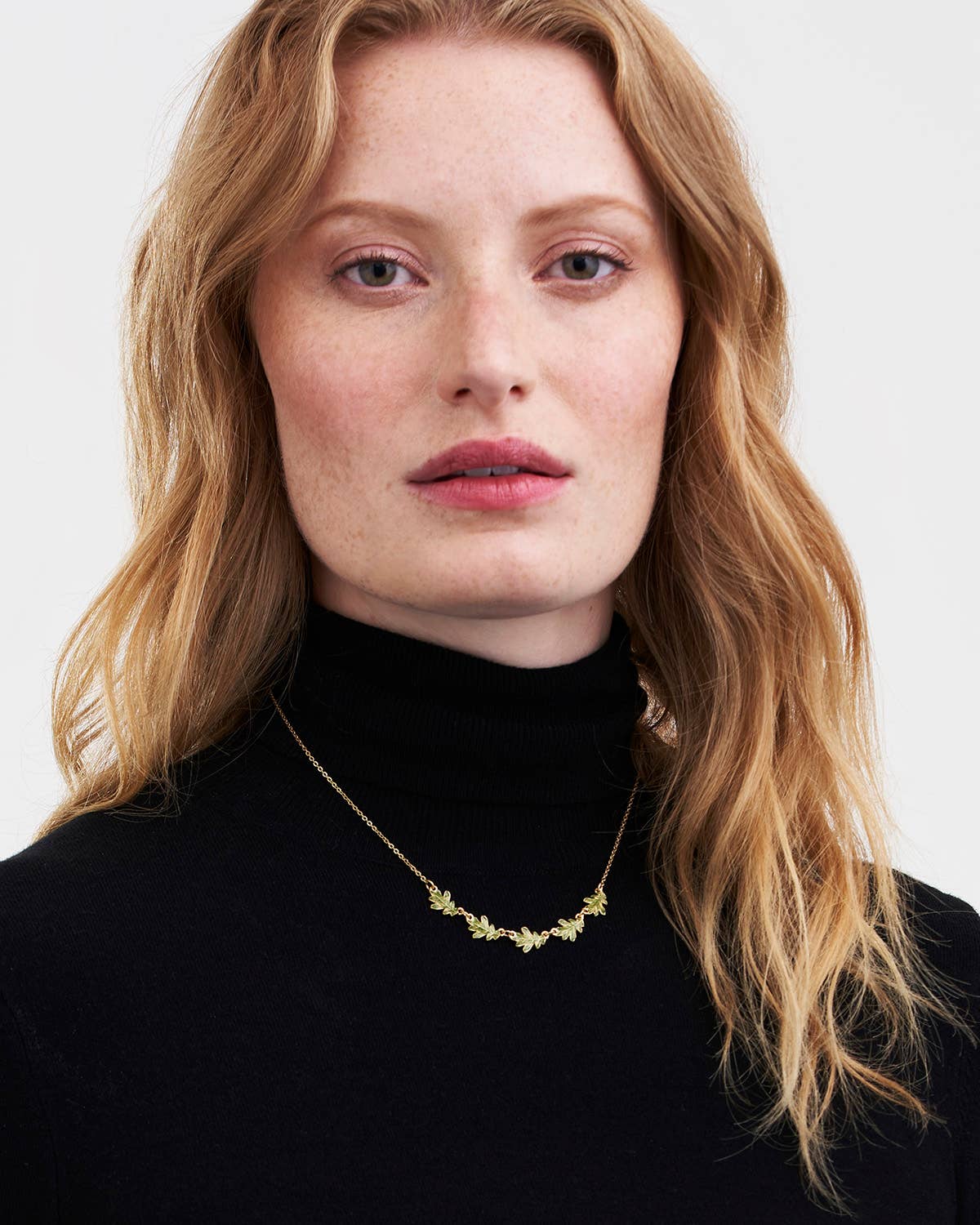 Oak Leaf Gold Choker Necklace