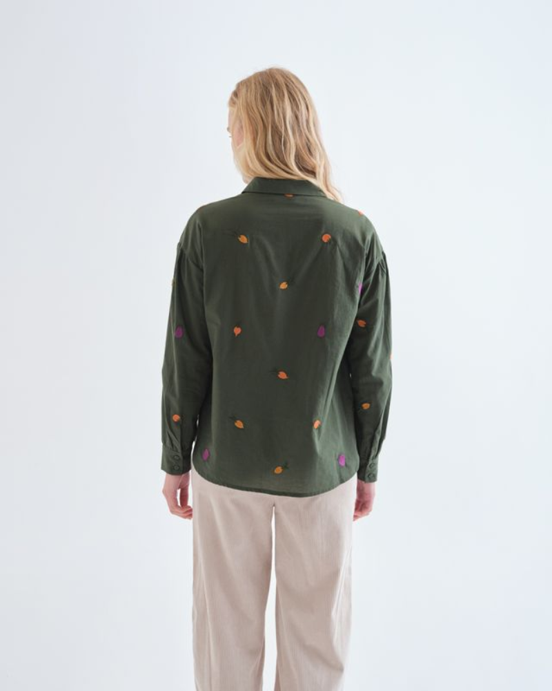 Vegetable Embroidery Shirt in Khaki Compania Fantastica
