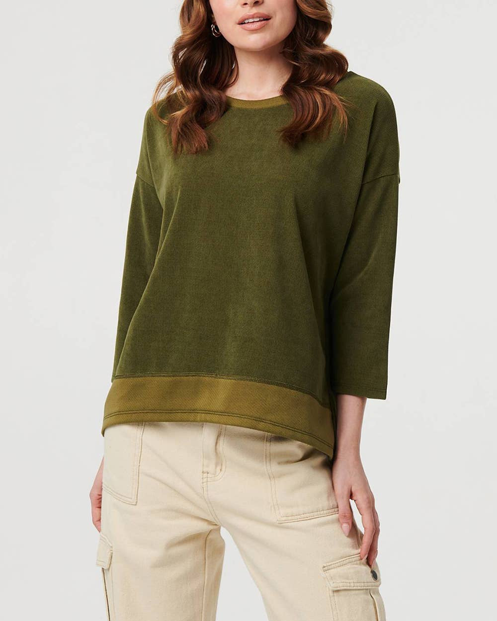 Contrast Trim Relaxed 3/4 Sleeve Top in Khaki