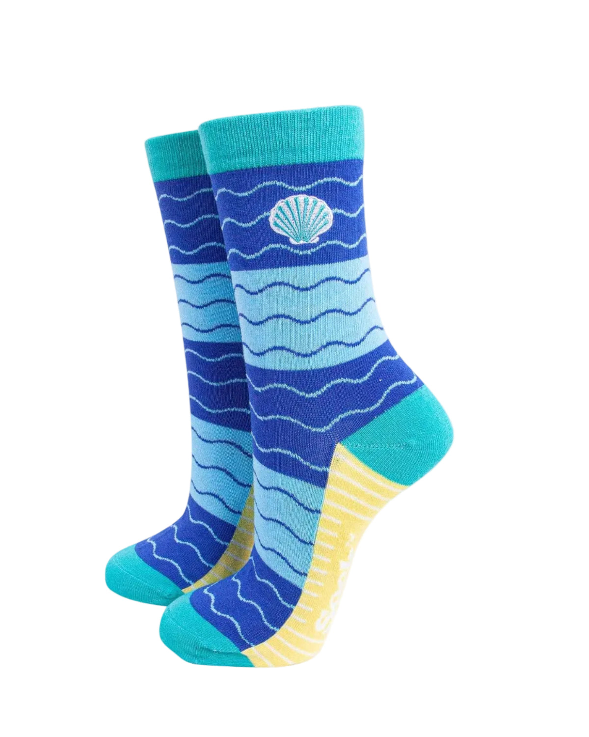 Embroidered Scallop Shell Combed Cotton Socks