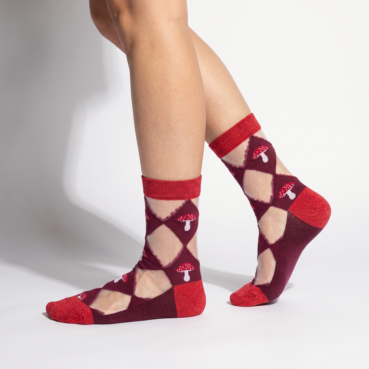 Toadstool Diamond Sheer Socks in Red/Burgundy