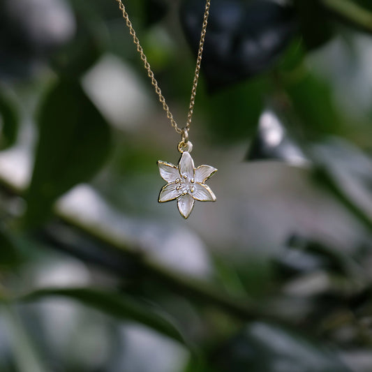 Lily White Flower Pendant Necklace in Gold