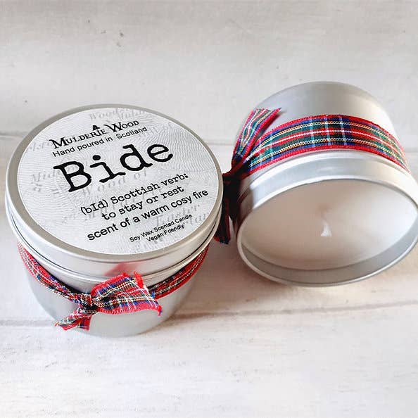Bide (Stay) Cosy Fire Handmade Soy Wax Candle