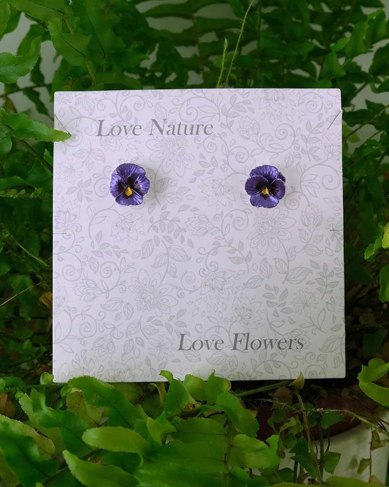 Pansy Flower Stud Earrings in Pink & Purple