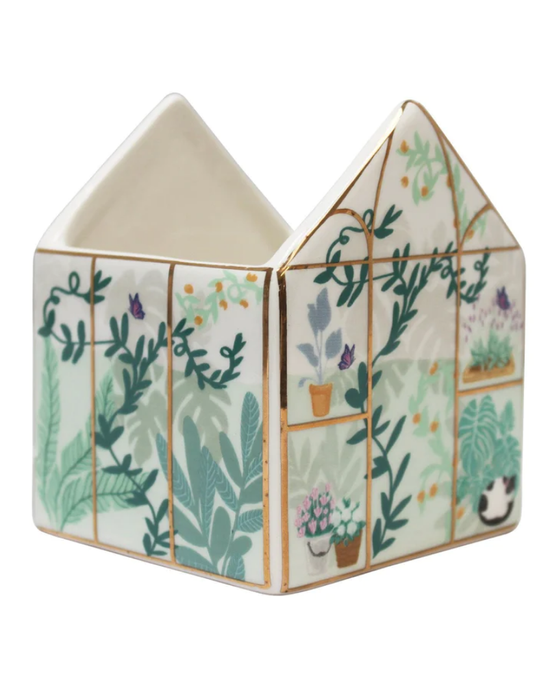 Boulevard Greenhouse Planter