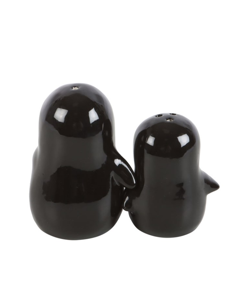 Hugging Penguins Salt And Pepper Shakers Set