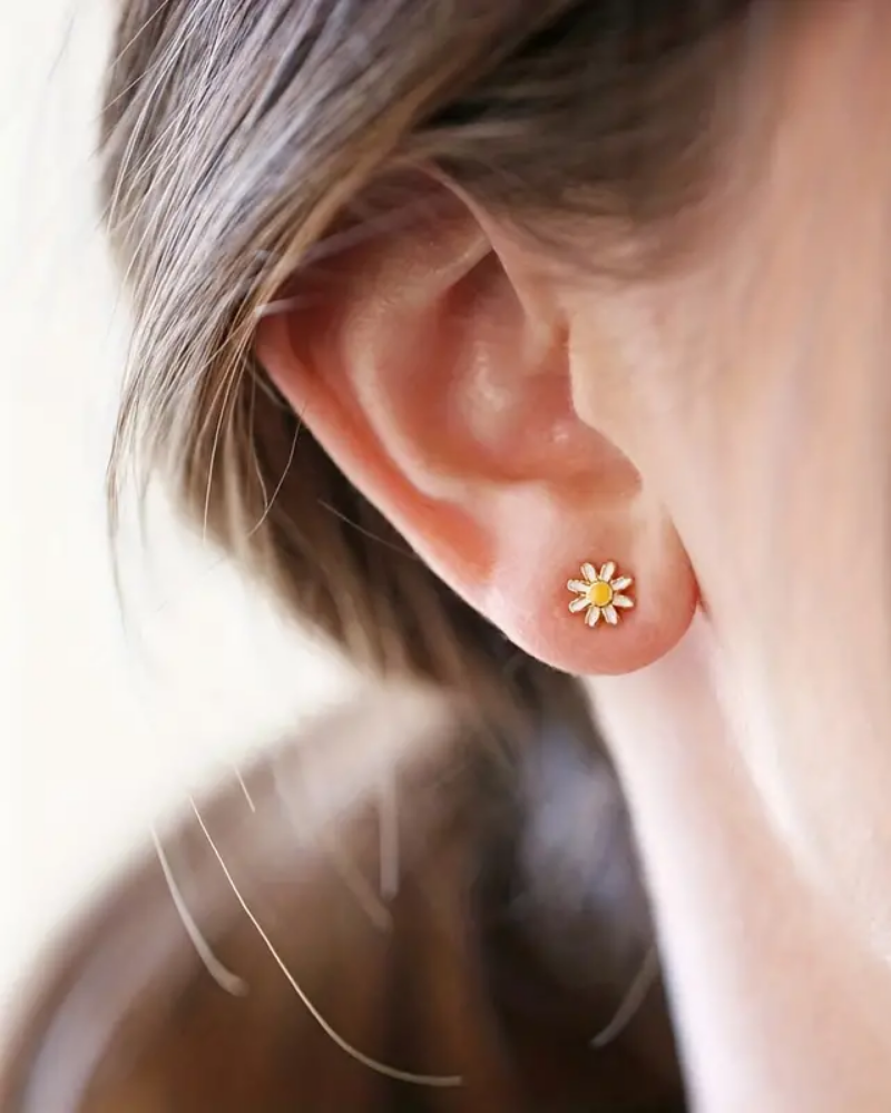 Bumble Bee Flower Enamel Mismatch Earrings