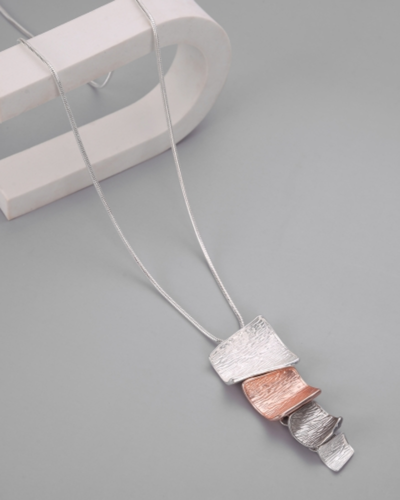 Textured Plates Metallic Necklace