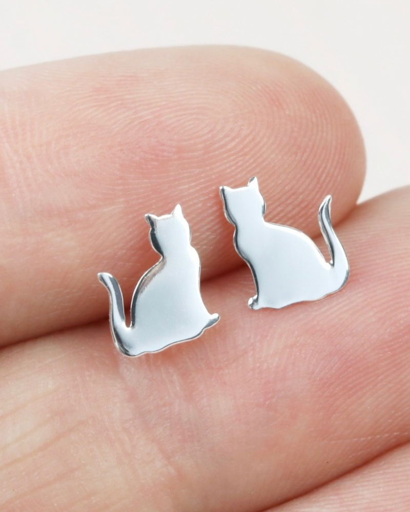 Shiny Cat Silver Stud Earrings