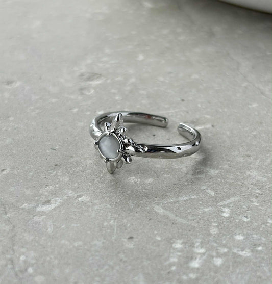 Tarnish Resistant Open Sun Burst Ring in Silver