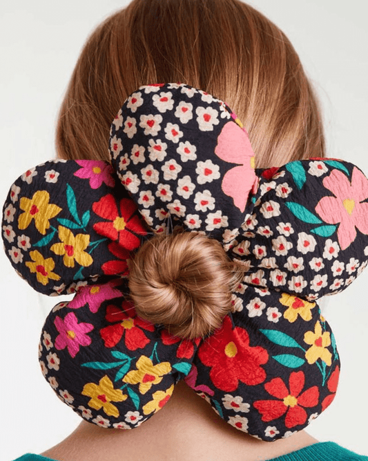 Giardino Seersucker Scrunchie - Pink Poodle Boutique - 53C/41020