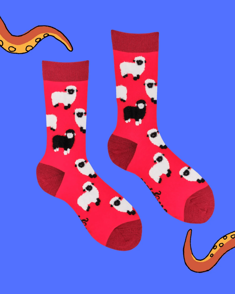 Red Fluffy Sheep Crew Socks - Pink Poodle Boutique - S2837S