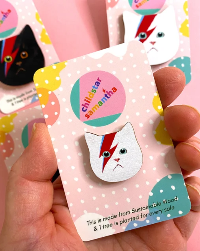 Meowie Bowie Cat Pin Badge White
